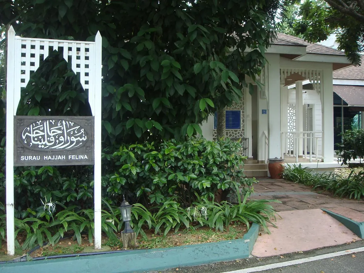 Langkawi Lagoon Resort Water Chalet Pantai Cenang   Pantai Cenang (Langkawi)